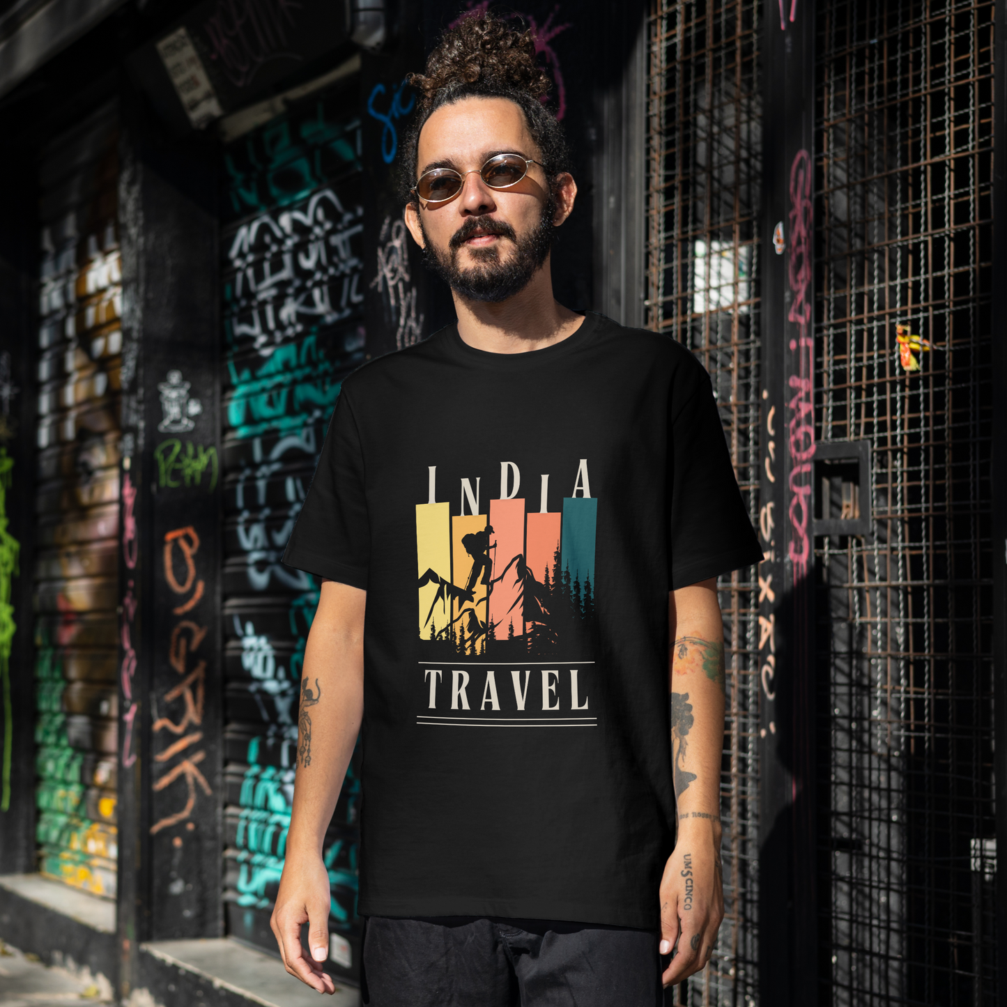 India Travel Graphic Tee – Premium Black Edition for Explorers